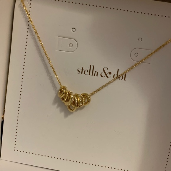 Stella and dot Loretta necklace - Picture 3 of 3